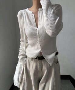 PO牌密啪鈕針織外套