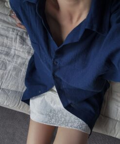 ON牌寶藍色恤衫