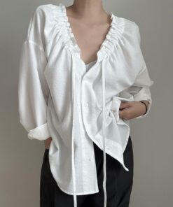 暗直間縐領恤衫